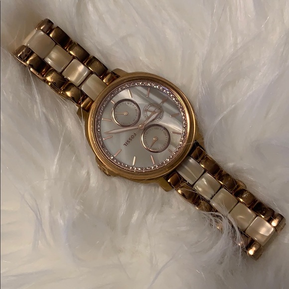 Fossil watch! rose gold! - Picture 2 of 5